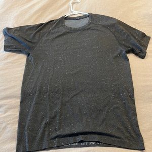 Lululemon Mens Metal Vent Tee - Medium